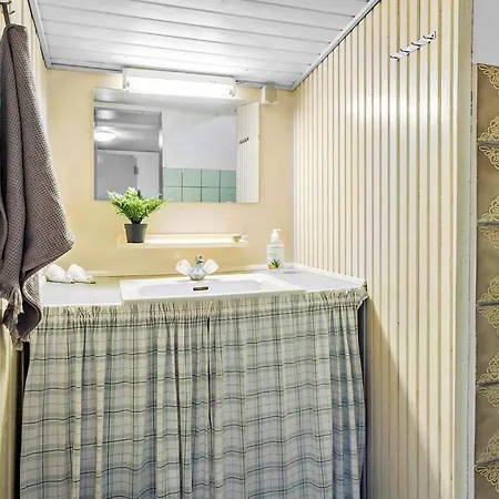 Tatil Evi 2 Bedroom Awesome In Haarby *